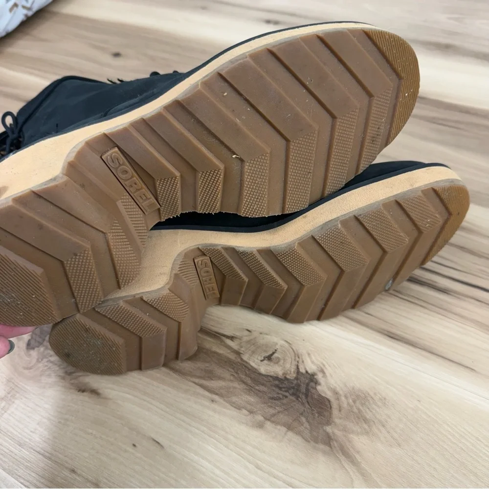 Sorel Black Lace-Up Ankle Boots with Tan Sole